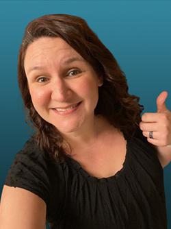Kelly Zerby headshot