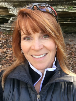 Terri O'Leary headshot