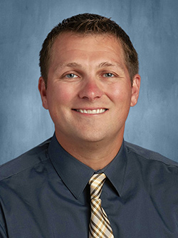 Mike Halac headshot