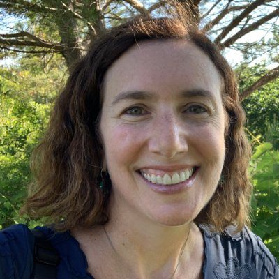 Laurie Bechhofer Headshot